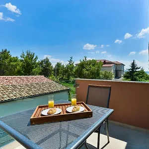  Villa Cascada With Private Jacuzzi And Private Parking Kroatien